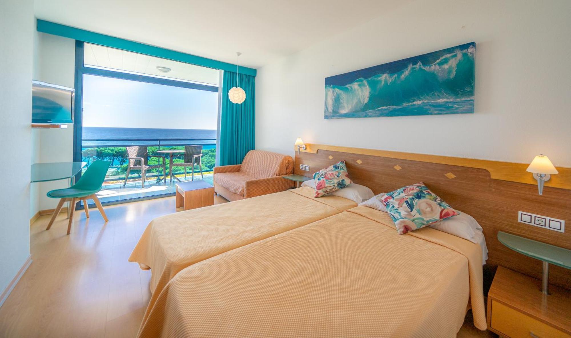 Hotel Blaucel Бланес Экстерьер фото