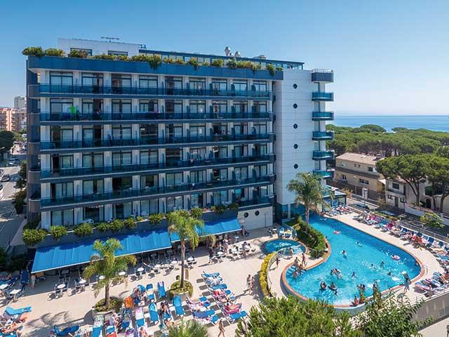 Hotel Blaucel Бланес Экстерьер фото